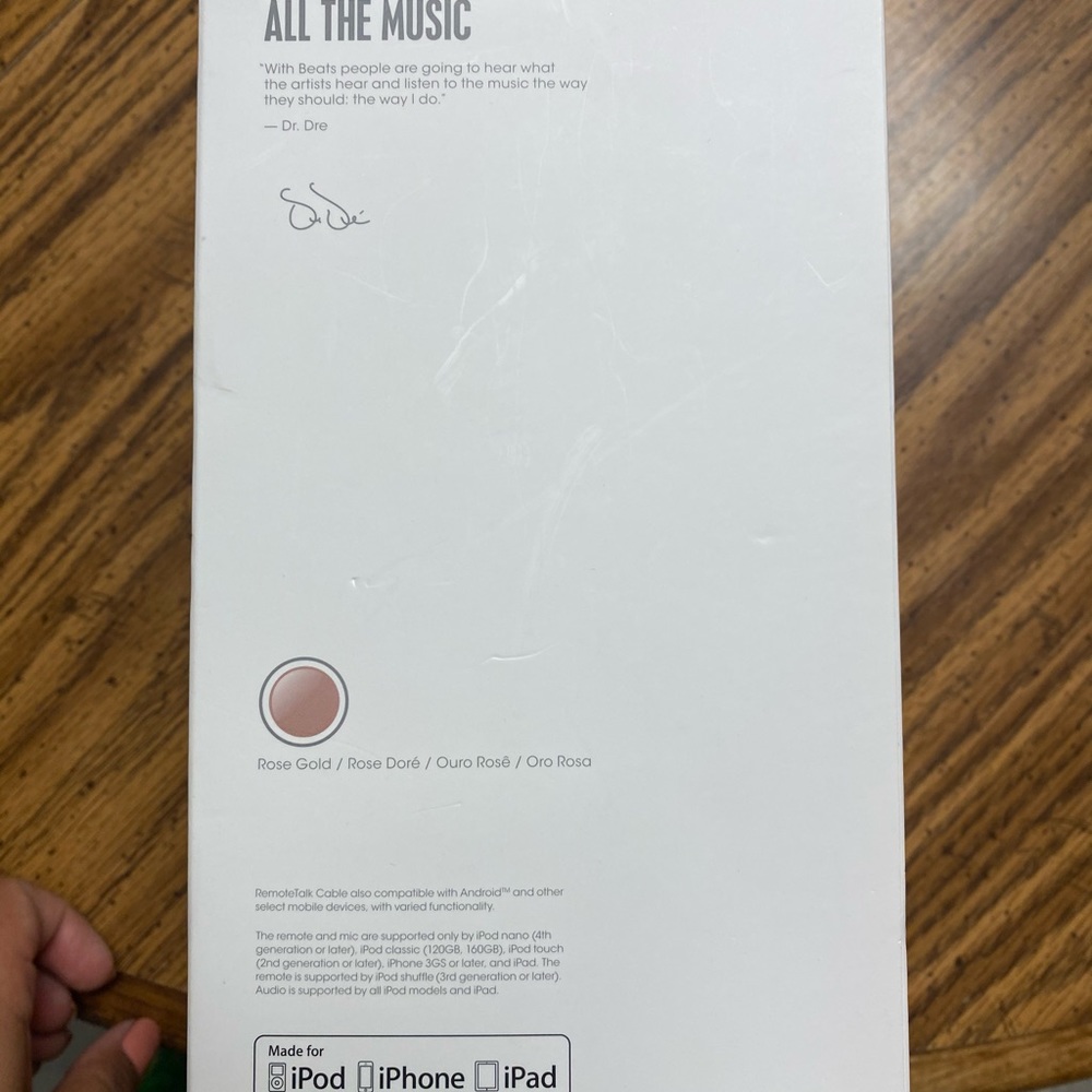 Beats Solo 3 Wireless Rose Gold - Picture 4 of 15